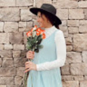 Meet your Posher, Clara